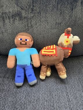 Minecraft Toy Factory Plush Steve & Llama